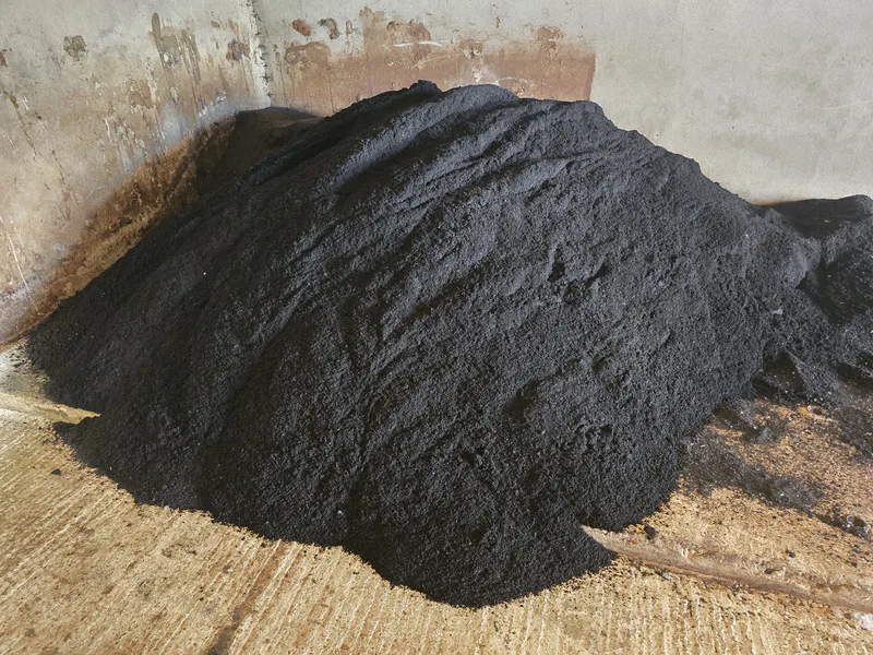 Broiler litter biochar